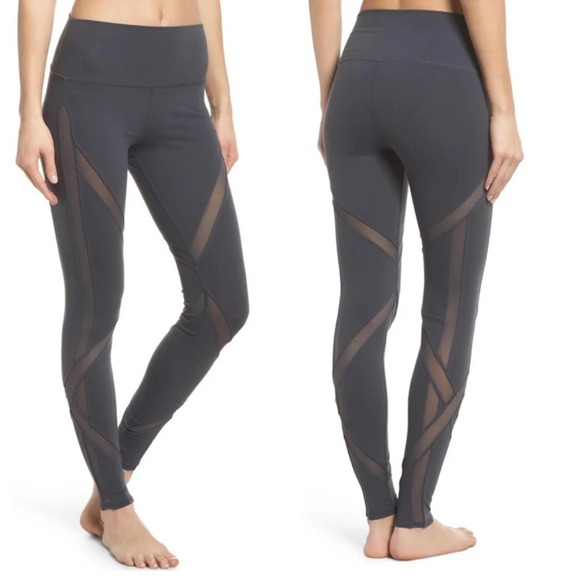 ALO Yoga Pants - Alo Yoga High Waist Mesh Inset Leggings in Anthracite Grey Leggings Size X-Small